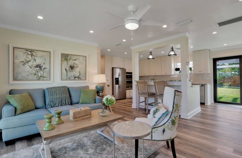 Bonita Springs House | Quaint 2-bedroom home with a pool, close to the beach in amazing Bonita Springs!