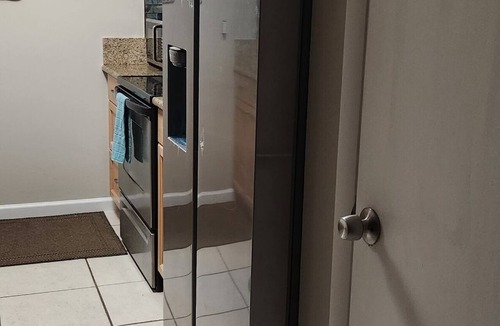Laurel House | Quiet Cozy Beach House pet friendly few blocks away from the beach!