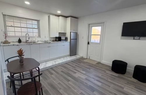 Joel House | Quiet Leehigh Acres Casita