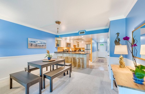 Sanibel Condo | Rare Walkout Condo On Sanibel Beach