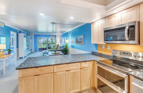 Sanibel Condo | Rare Walkout Condo On Sanibel Beach