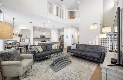 Redington Beach House | RBV #314 - ⭐ Huge Townhouse! Great Rates-Walk to Beach! ⭐
