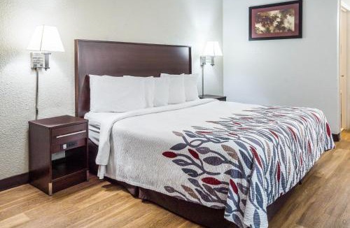 Arcadia Hotel | Red Roof Inn Spartanburg - I-26