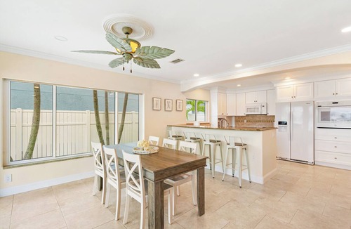 Redington Beach House | Redington Beach Intercoastal Pool 3/2