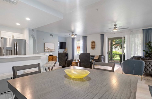 Jacarandas Condo | Reduced Rates Due to Cancellation! Updated,spacious 2/2 Condo in gated community