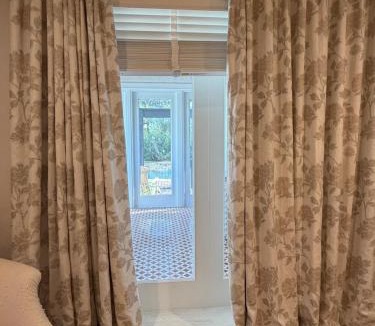 Equestrian Walk House | Regiane Residence