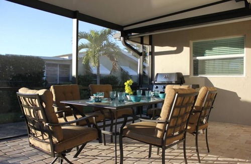 Yacht Club House | Relax and enjoy, Sunshine, water, beaches, Super Clean
