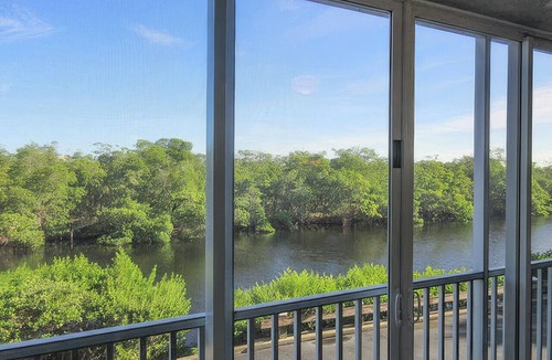 South Island Condo | Relax In The Sunshine! Lovely 2B/2B Vacation Condo w/All Weather Lanai, Walk To Beach, Resort Pool!