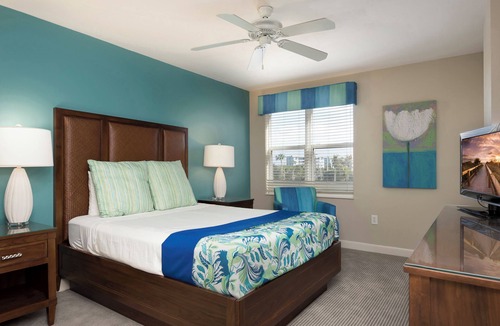South Island Hotel | Relax & Recharge | Beachfront Stay w/Pool!