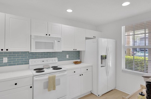 Bonita Shores Condo | Relax & Unwind in Bonita Springs – Stylish Condo Near Beaches, Dining & Golf!