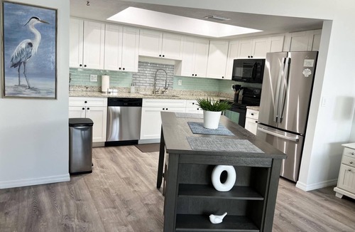 Grove City Apartment | Relaxed Coastal Retreat Pet & Boat Friendly