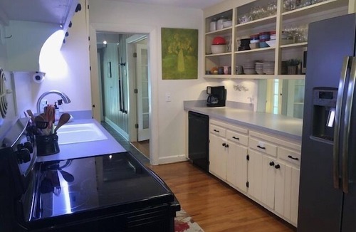 Clemson House | Relaxed Downtown Classic Home