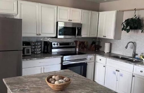 Fort Myers Shores House | Relaxing Ft. Myers home
