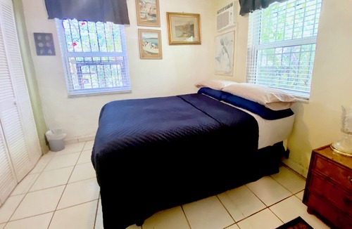 Northeast Miami Apartment | Relaxing Panchos Villa