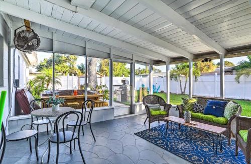 South Pinellas Community Council House | Remodeled St Petersburg Retreat w/Hot Tub!