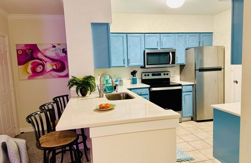 Park East Apartment | Resort living w/Pool, Furnished + Stocked, close to Beach and SMH Hospital, safe