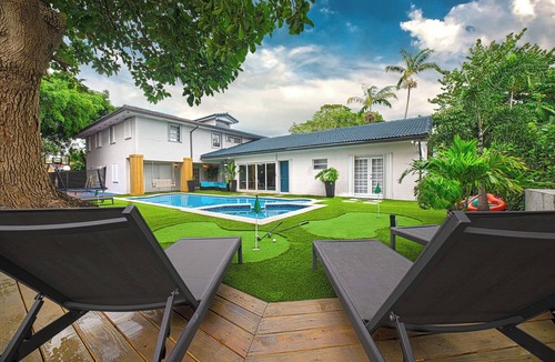 Palmetto Estates House | Resort Near Zoo & The Falls Pool/Spa, BBQ & Gym