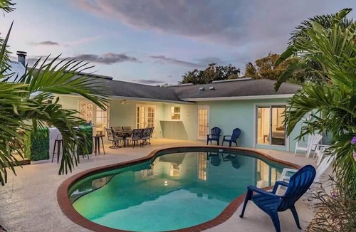Seminole House | Resort Pool Home with Pool Cabana * 6 min to Beach