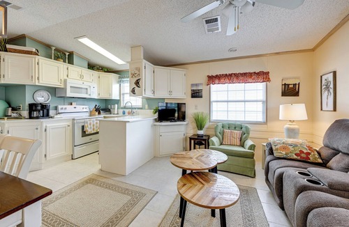 Braden River House | Resort Pool & Hot Tub: Home 8 Mi to Dtwn Sarasota