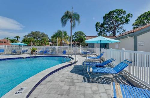 Trailer Estates House | Resort Retreat w/Pools! 6 Mi to Bradenton Beach