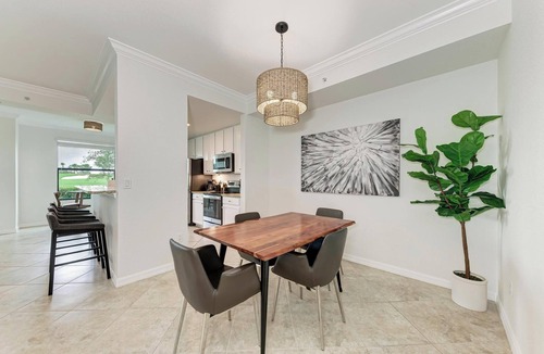 Lakewood Ranch Condo | Resort Style, 2 BR + Den, Ground Floor - Lakewood National GC