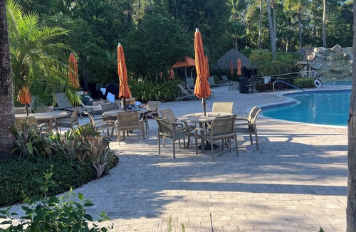 Ole House | Resort-Style 3BR 2 Living Rooms, TVs in Every Bedroom & Steps to the Pool.
