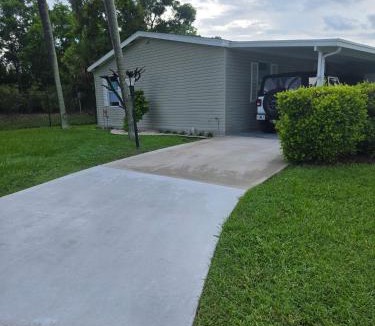 Port Saint Lucie House | Resort Style Living