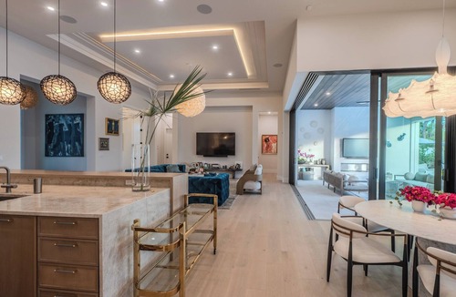 Naples Park House | Resort-Style Luxury Home