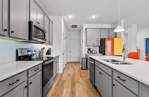 Port Saint Lucie House | Resort-Style Modern Retreat Pet Friendly