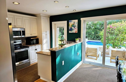 West Palm Beach House | Resort Style Pool Home, 1 mi. to Palm Beach Island