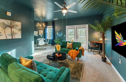 Yulee Apartment | Resort Style - Pool - Gym - Bikes - Screened Lanai - Live the Luxury Life!