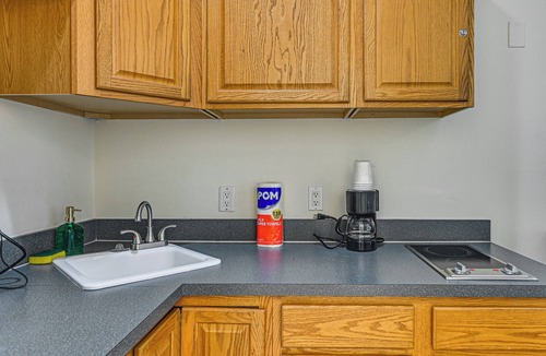 Naples Apartment | Resort-Style Studio 15 Mi to Everglades NP