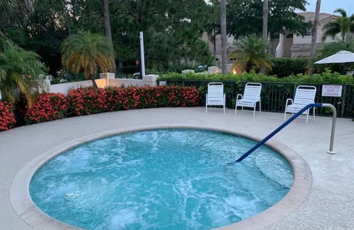 Port Saint Lucie Villa | Right Direction Rentals 2 Bedroom Villa 8249