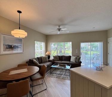 Port Saint Lucie Villa | Right Direction Rentals 2 Bedroom Villa 9981