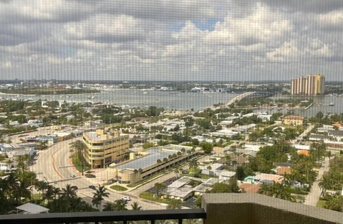 Singer Island Condo | Right on the Beach! Singer Island PENTHOUSE 23rd Floor