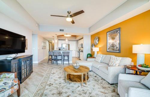 East 1st Street House | Riverfront Fort Myers Condo w/Community Amenities