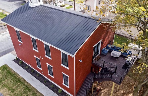 Port Clinton Apartment | Riverview in Port Clinton - Apt. B