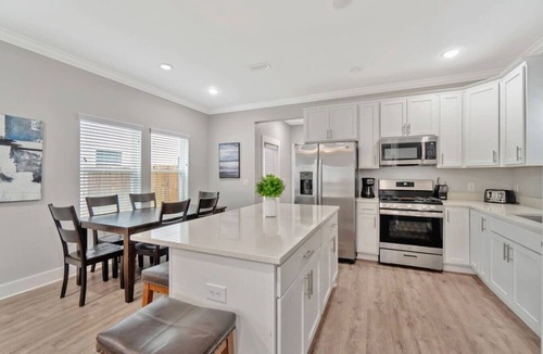 South Pensacola House | Romana Hideaway-Main House, Downtown, New Listing!