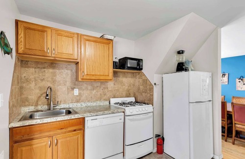 Seaside Heights House | Room for Everyone! 8BR Ocean Block Beach House