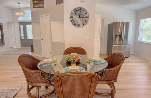 Rotonda Lakes House | Rotonda West Escape with Pool, BBQ, Bikes and Beach Gear Near Boca Grande