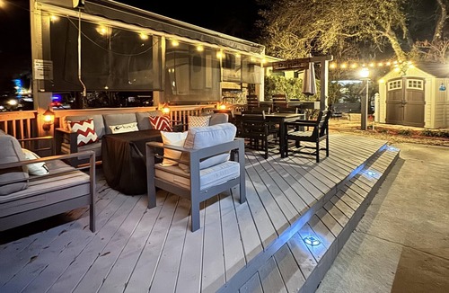 River Ranch Cottage | S'mores & Stars: The Ultimate Family RV Rental