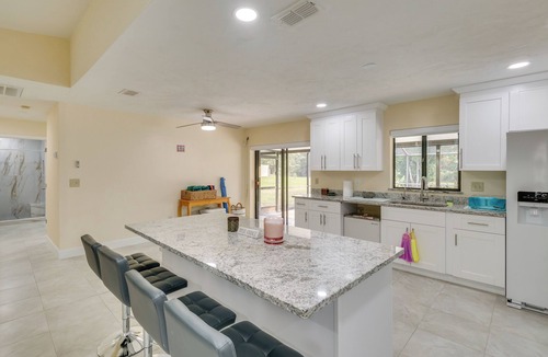 Joel House | Saltwater Pool & Lanai: Lehigh Acres Escape!