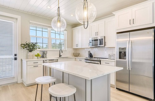 Cortez House | Saltwater Serenity | Canal Front w/Heated Pool Near Anna Maria Island