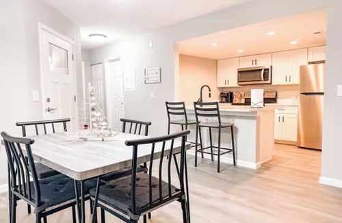 North Beach House | Sand Castle: A fabulous 3-bedroom townhome in tranquil Jacksonville Beach