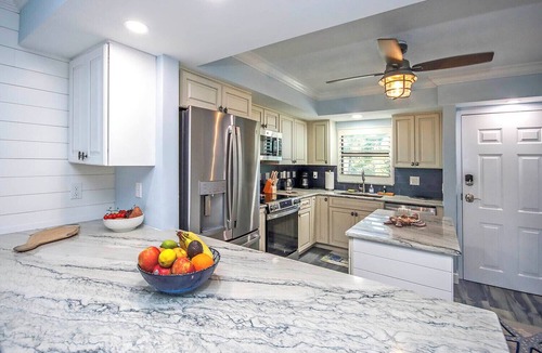 Sanibel Condo | Sand Pointe 212 - Gulf view vacation rental condominium