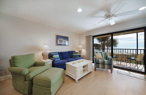 Sanibel Apartment | Sandalfoot Condo 5B3