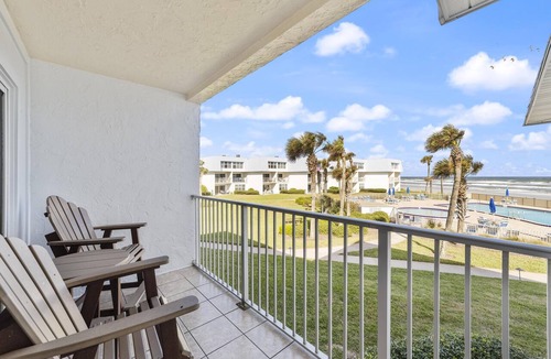 Crescent Beach Condo | Sandpiper 207-Starfish Shores