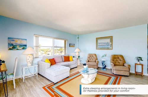 South Patrick Shores Apartment | Sandpiper Towers 402