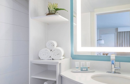 Sanibel Hotel | Sanibel Island Beach Resort
