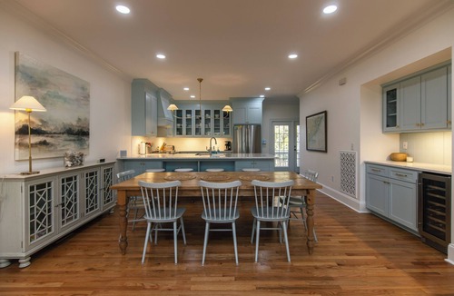 Edisto Island House | Sans Soucis:Spacious Beachwalk Home; Screened Porch; Minutes to Beach Access; Cable TV/WiFi